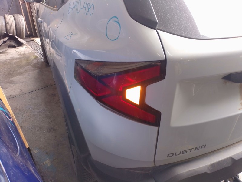 Recambio de piloto trasero izquierdo para dacia duster iii eco-g 100 essential referencia OEM IAM   