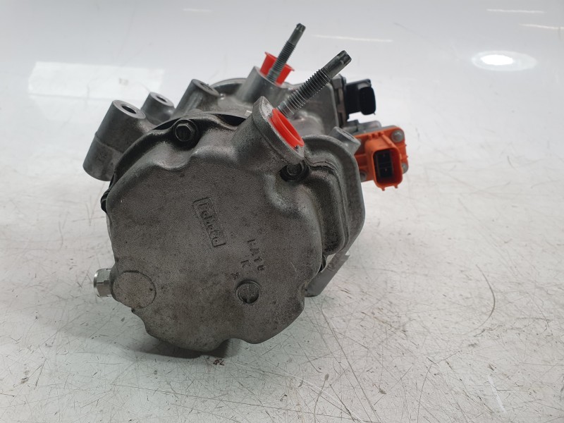 Recambio de compresor aire acondicionado para ford kuga iii (dfk) 2.5 fhev referencia OEM IAM LX6A19D623AD  
