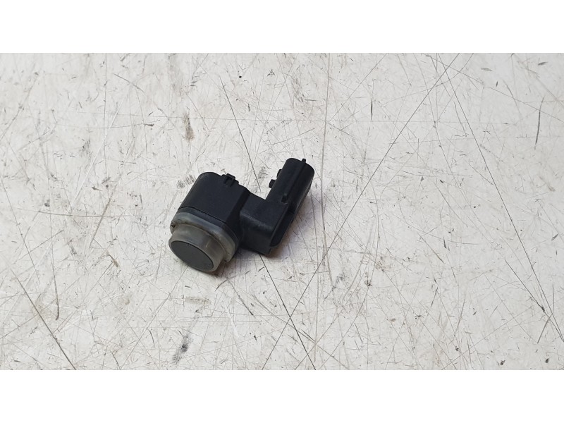 Recambio de sensor aparcamiento delantero para mitsubishi colt referencia OEM IAM 284426105R  