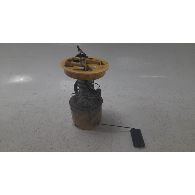 Recambio de bomba combustible para ford focus ii (da_, hcp, dp) 2.0 tdci referencia OEM IAM 3M519275  