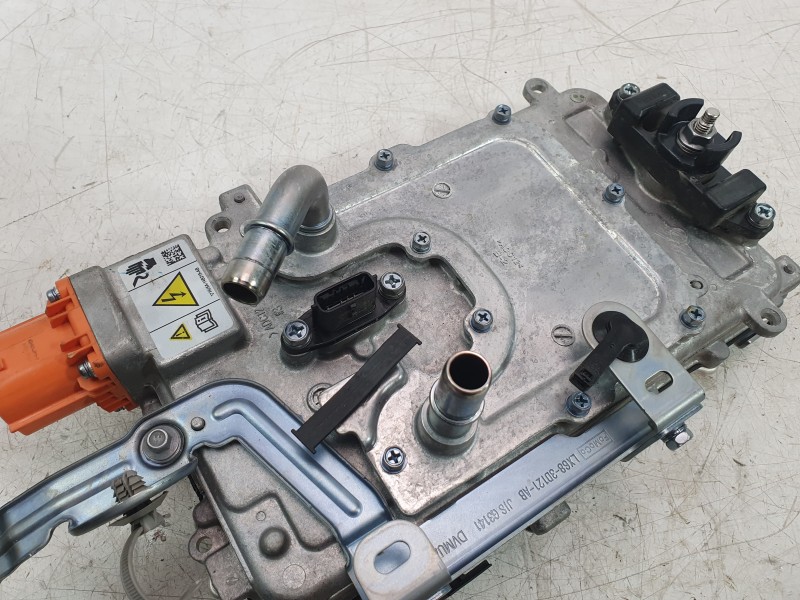 Recambio de inversor para ford kuga iii (dfk) 2.5 fhev referencia OEM IAM LX6814G646AG  