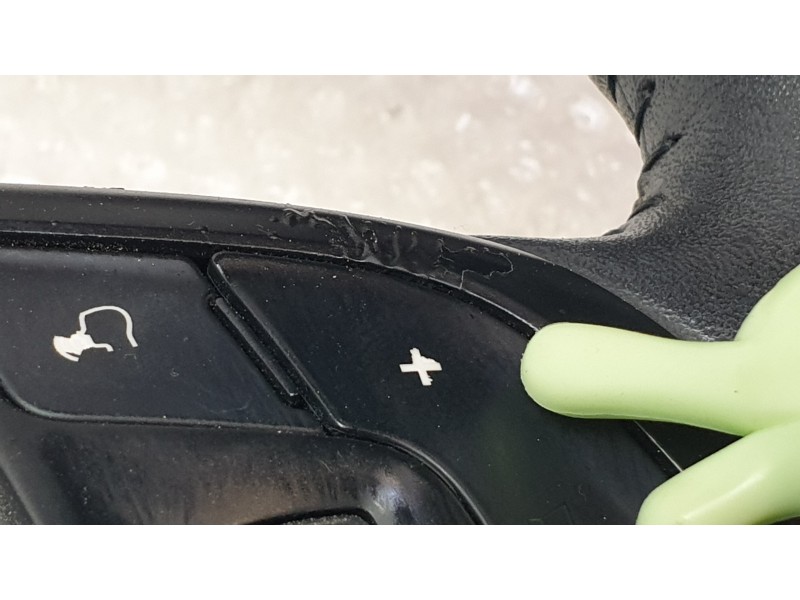 Recambio de volante para citroën c4 picasso ii 1.6 bluehdi 120 referencia OEM IAM 98167370ZD  