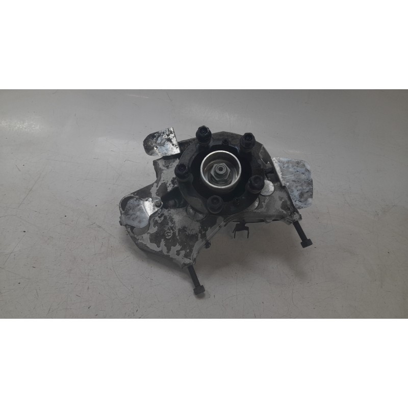 Recambio de mangueta delantera izquierda para porsche cayman (typ 981c) gt4 referencia OEM IAM 99134165780  