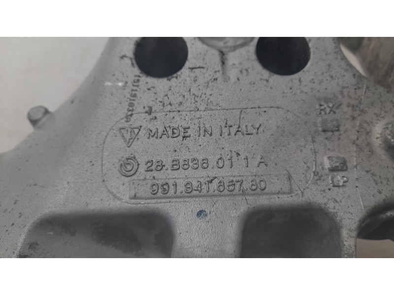 Recambio de mangueta delantera izquierda para porsche cayman (typ 981c) gt4 referencia OEM IAM 99134165780  