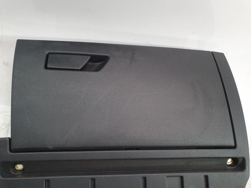 Recambio de guantera para audi a3 sportback (8ya, 8yf) 30 tdi referencia OEM IAM 8Y1857035A  