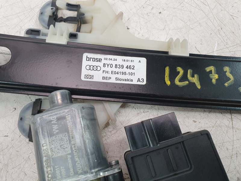 Recambio de elevalunas trasero derecho para audi a3 sportback (8ya, 8yf) 30 tdi referencia OEM IAM 8Y0839462  