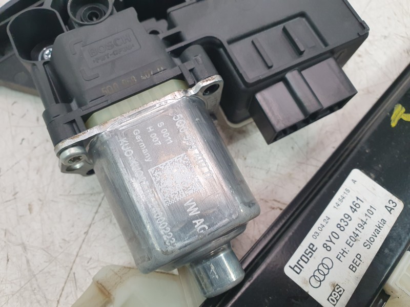 Recambio de elevalunas trasero izquierdo para audi a3 sportback (8ya, 8yf) 30 tdi referencia OEM IAM 8Y0839461  