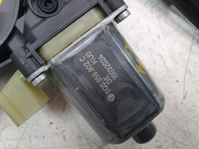 Recambio de elevalunas delantero izquierdo para audi a3 sportback (8ya, 8yf) 30 tdi referencia OEM IAM 8Y0837461  