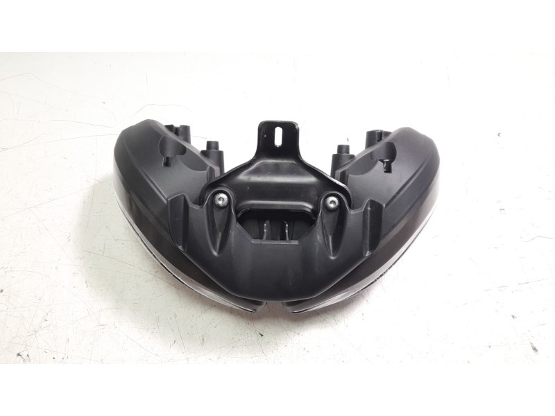 Recambio de faro delantero para triumph street triple 765 rs street triple 765 rs referencia OEM IAM T2701141  