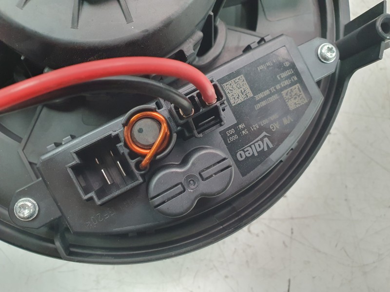 Recambio de ventilador calefaccion para audi a3 sportback (8ya, 8yf) 30 tdi referencia OEM IAM 5Q1819021E  34197 / 2025310 / VHF