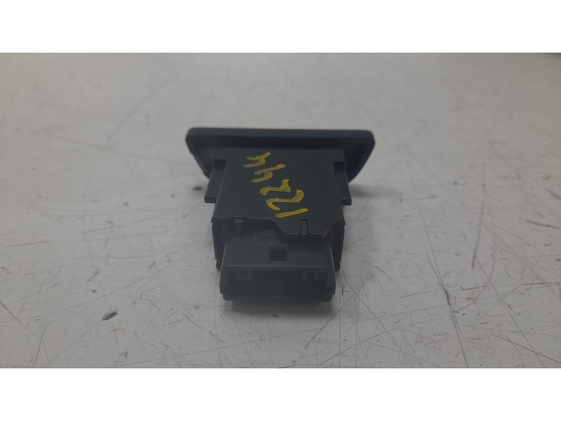 Recambio de warning para toyota yaris (_p21_, _pa1_, _ph1_) 1.5 (mxpa11) referencia OEM IAM 843320D220  