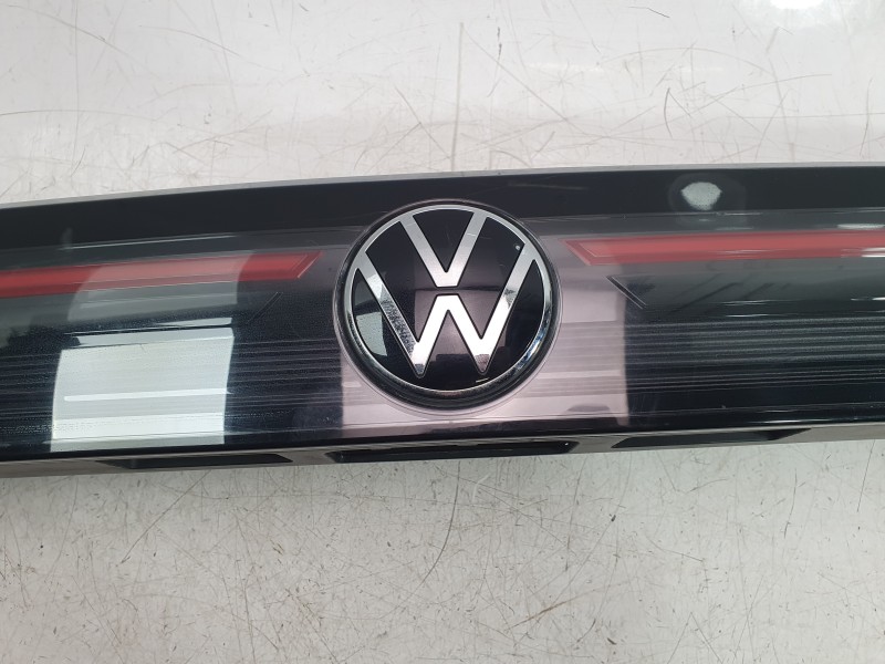 Recambio de piloto trasero central para volkswagen taigo (cs1) 1.0 tsi referencia OEM IAM 2G7945093  