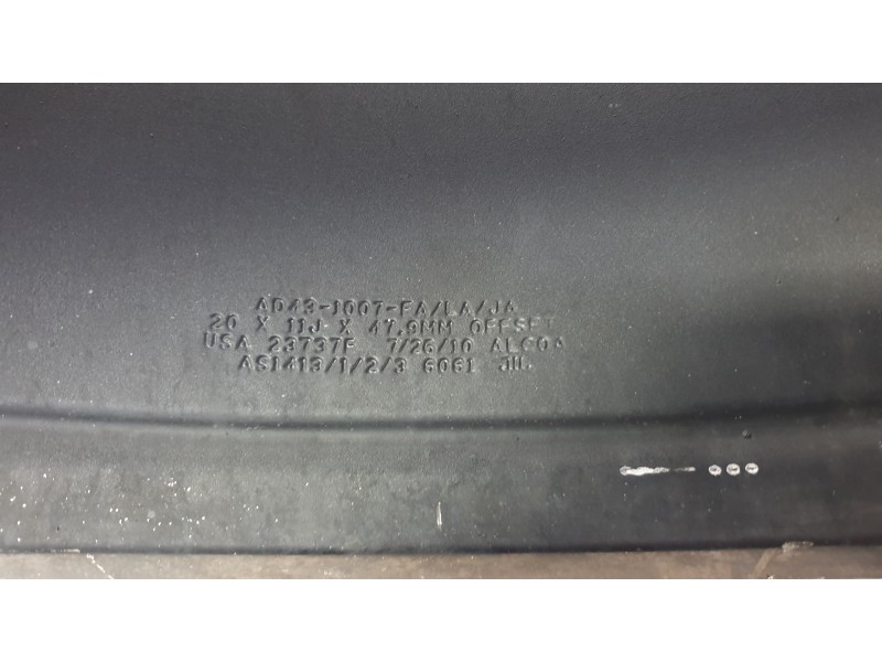 Recambio de llanta para aston martin rapide 5.9 v12 cat referencia OEM IAM   