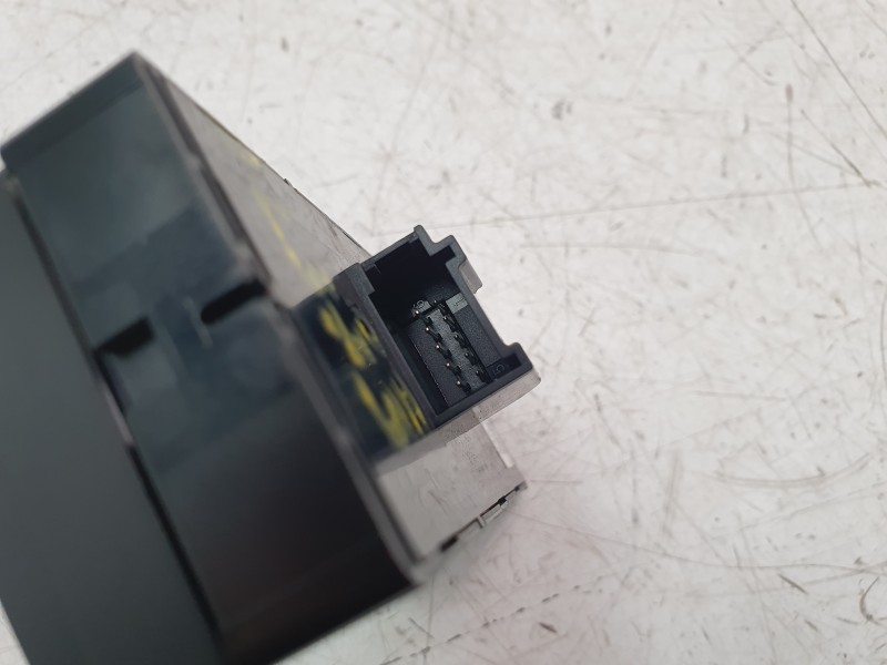 Recambio de mando elevalunas delantero izquierdo para audi a3 sportback (8ya, 8yf) 30 tdi referencia OEM IAM 83A959851A  