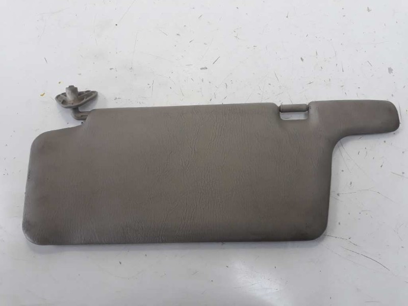 Recambio de parasol derecho para nissan primera berlina (p11) gx referencia OEM IAM   