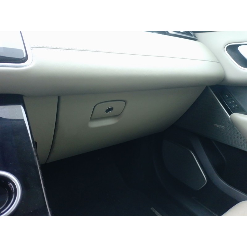 Recambio de guantera para land rover range rover velar (l560) 2.0 p300 si4 4x4 referencia OEM IAM   