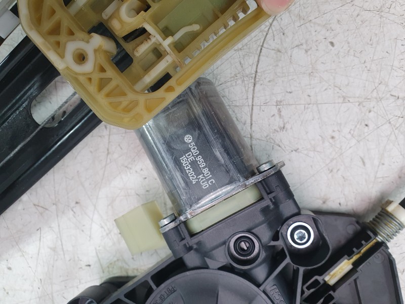 Recambio de elevalunas delantero derecho para audi a3 sportback (8ya, 8yf) 30 tdi referencia OEM IAM 8Y0837462  