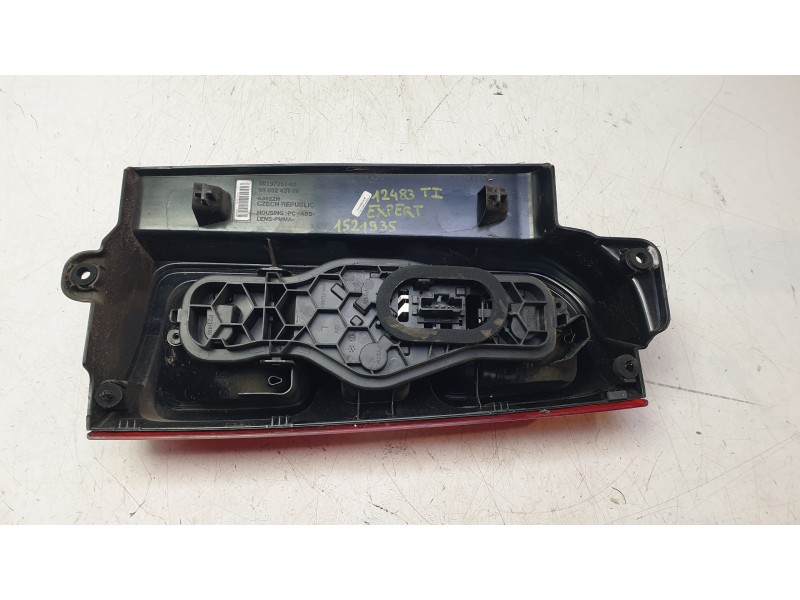 Recambio de piloto trasero izquierdo para peugeot expert autobús (v_) 1.6 bluehdi 115 referencia OEM IAM 9808243180 0019725101 2