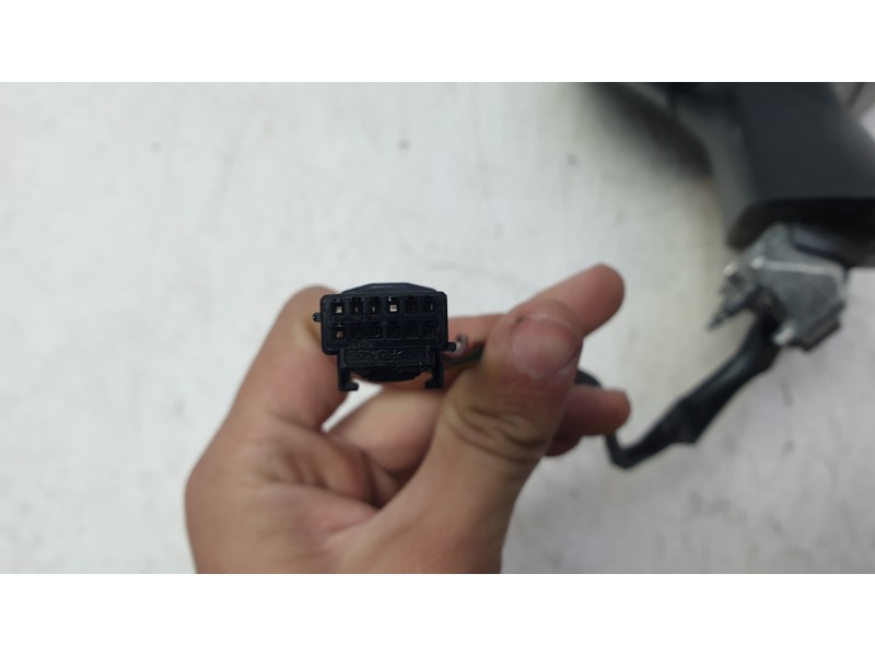 Recambio de retrovisor izquierdo para mitsubishi colt referencia OEM IAM 963027553R  27254801/RN3327334/550040AQ/RN3327324