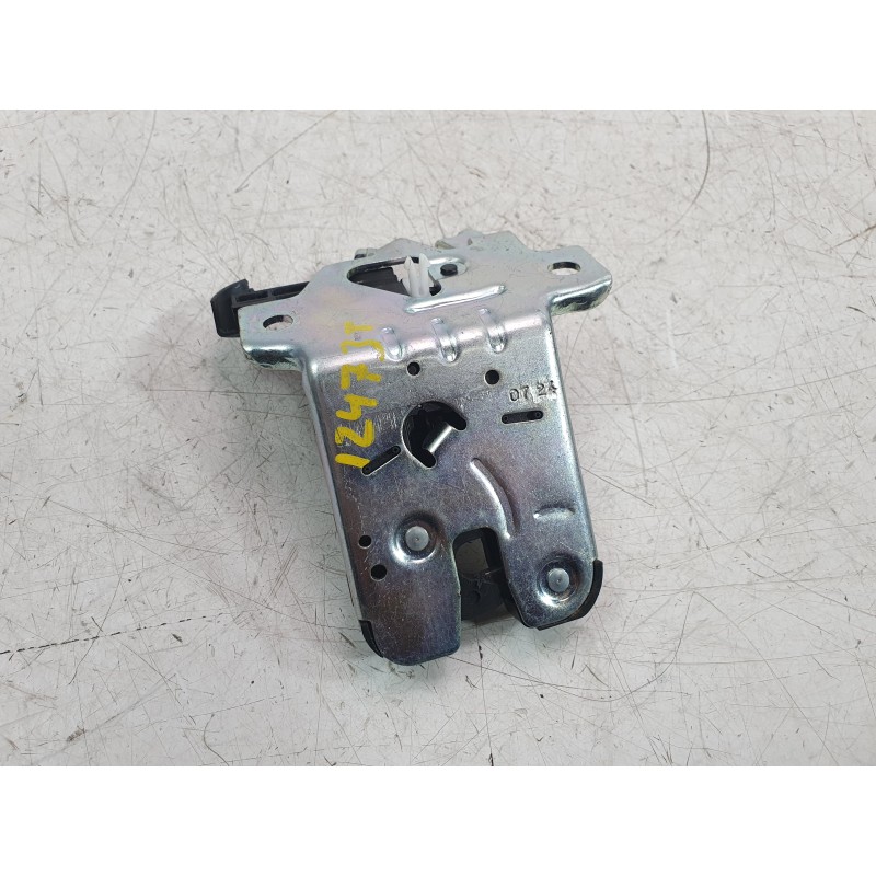 Recambio de cerradura maletero / porton para audi a3 sportback (8ya, 8yf) 30 tdi referencia OEM IAM 8W9827505C  EZCAU310