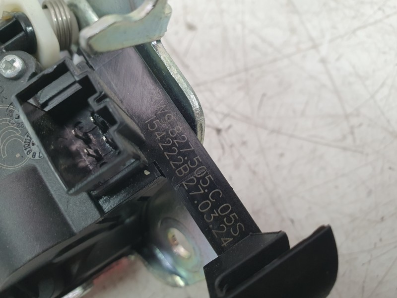 Recambio de cerradura maletero / porton para audi a3 sportback (8ya, 8yf) 30 tdi referencia OEM IAM 8W9827505C  EZCAU310