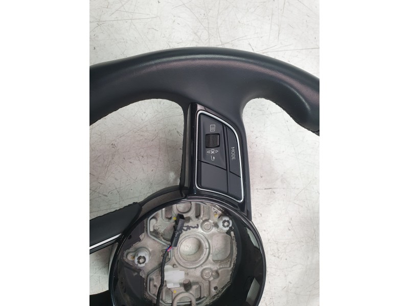 Recambio de volante para audi a3 sportback (8ya, 8yf) 30 tdi referencia OEM IAM 82A419091S  