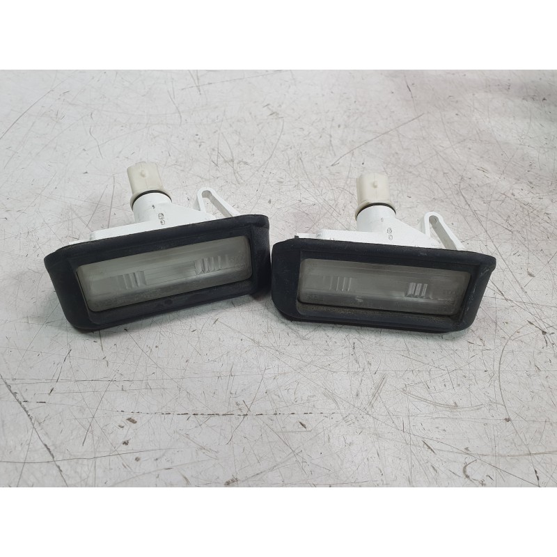 Recambio de piloto matricula para peugeot expert autobús (v_) 1.6 bluehdi 115 referencia OEM IAM 9683421680 320200053 