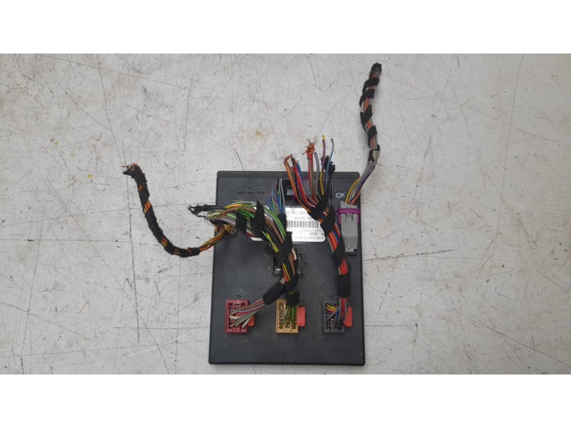 Recambio de modulo electronico para audi a3 (8v1, 8vk) 1.6 tdi referencia OEM IAM 8K0907063DG  