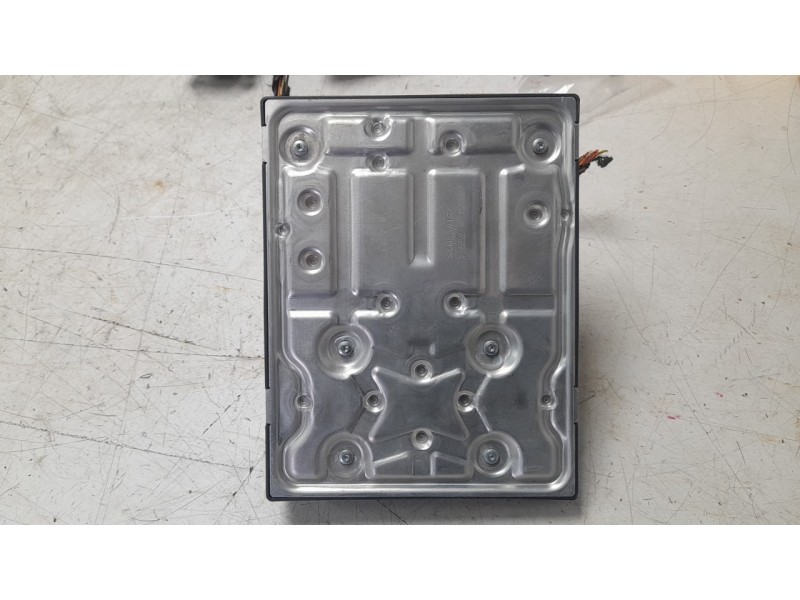 Recambio de modulo electronico para audi a3 (8v1, 8vk) 1.6 tdi referencia OEM IAM 8K0907063DG  