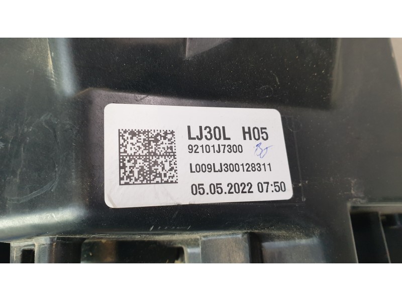 Recambio de piloto delantero izquierdo para kia xceed (cd) 1.0 t-gdi referencia OEM IAM 92101J7300  