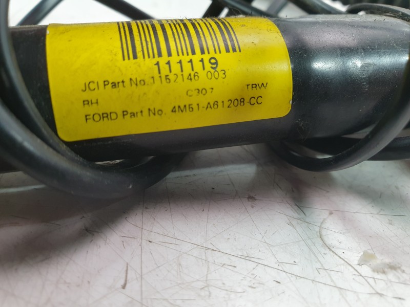 Recambio de enganche cinturon delantero derecho para ford focus ii (da_, hcp, dp) 2.0 tdci referencia OEM IAM 4M51A61208CC  