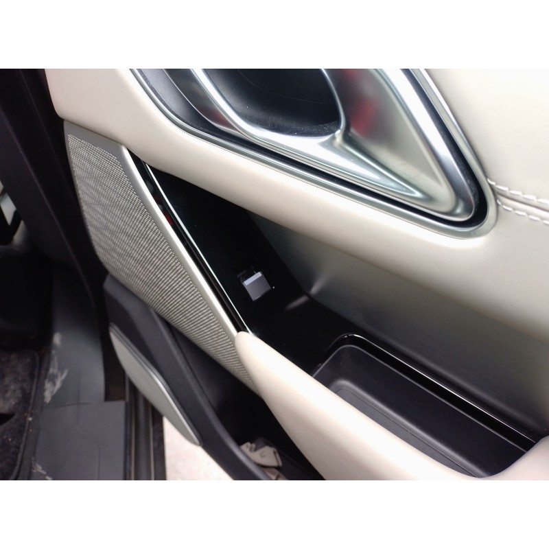 Recambio de mando elevalunas trasero derecho para land rover range rover velar (l560) 2.0 p300 si4 4x4 referencia OEM IAM   
