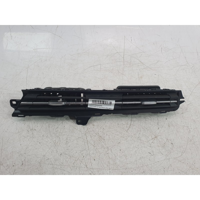 Recambio de rejilla aireadora para audi a3 sportback (8ya, 8yf) 30 tdi referencia OEM IAM 8Y1820951A  