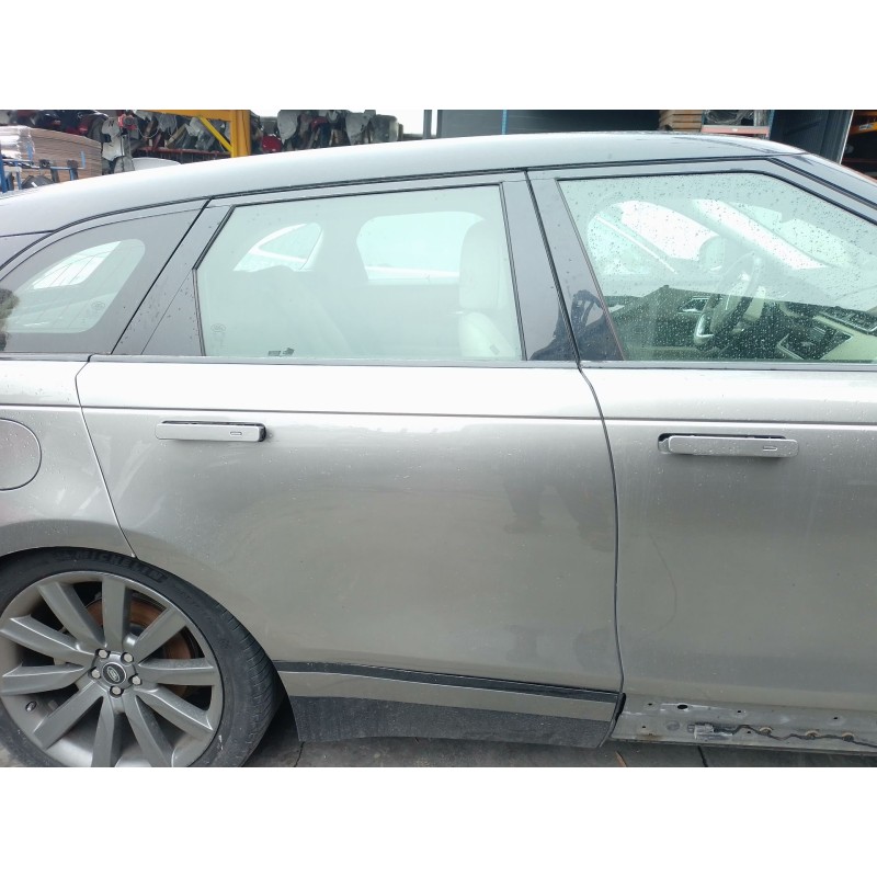 Recambio de puerta trasera derecha para land rover range rover velar (l560) 2.0 p300 si4 4x4 referencia OEM IAM   