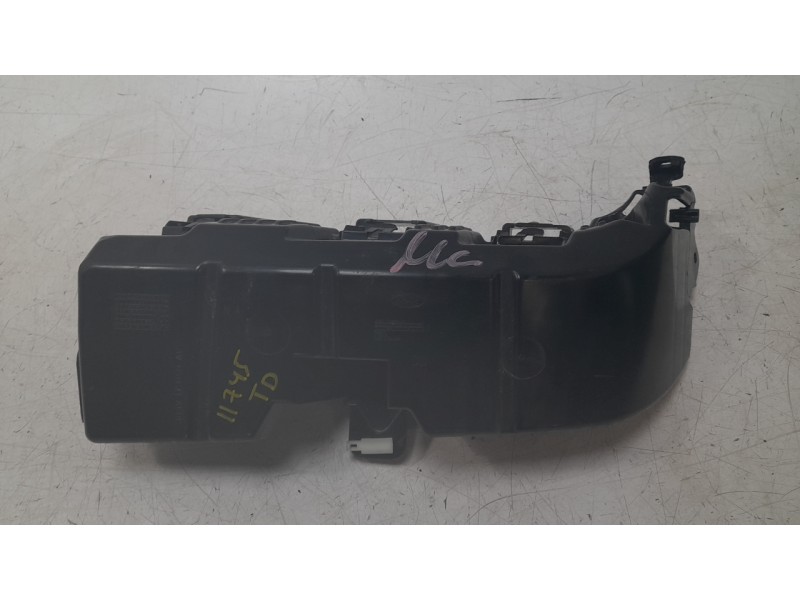 Recambio de soporte paragolpes trasero derecho para ford mustang mach 1 referencia OEM IAM JR3B17D960AA  
