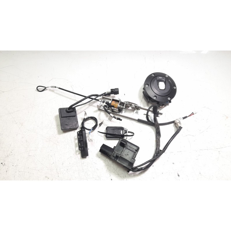 Recambio de conmutador de arranque para ktm 1290 super adventure wh 1290 super adventure wh referencia OEM IAM 61911266100  