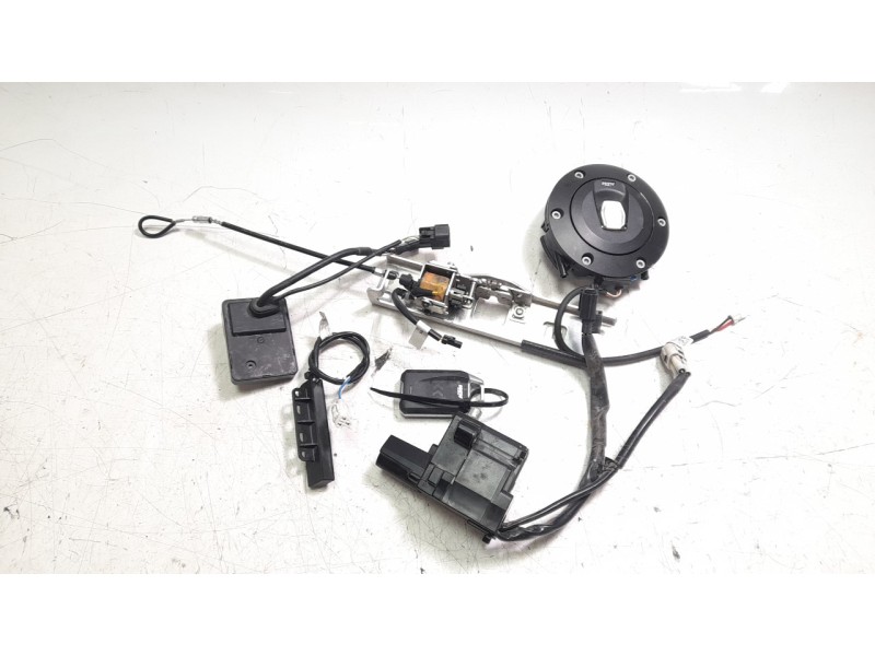 Recambio de conmutador de arranque para ktm 1290 super adventure wh 1290 super adventure wh referencia OEM IAM 61911266100  