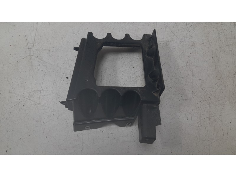 Recambio de soporte paragolpes trasero derecho para ford mustang mach 1 referencia OEM IAM FR3B17E850AD  