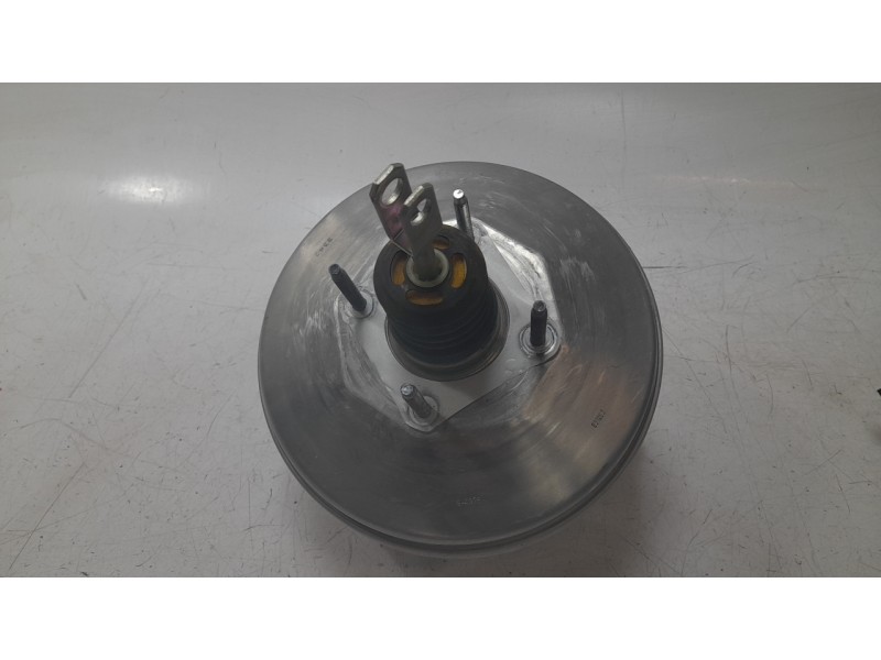 Recambio de servofreno para ford mustang mach 1 referencia OEM IAM 2533192  