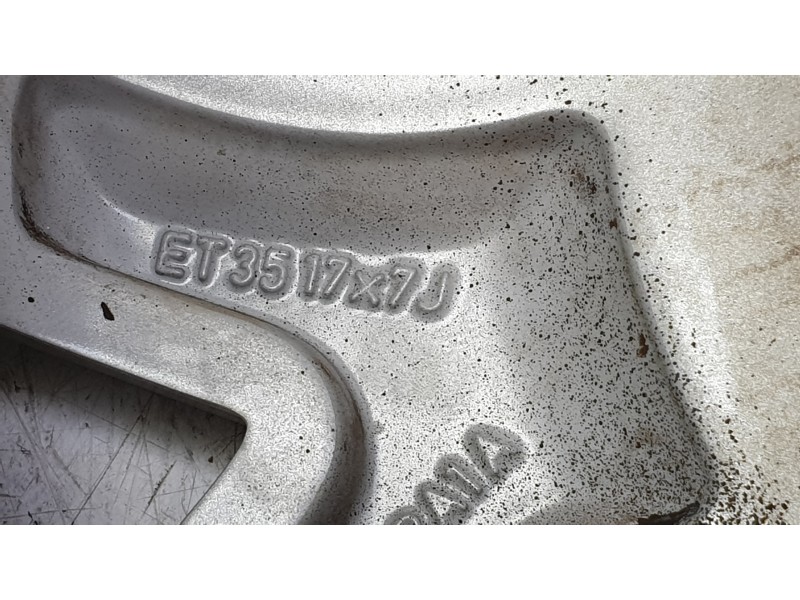 Recambio de llanta para nissan juke (f16_) dig-t 117 referencia OEM IAM 403006PA1A  