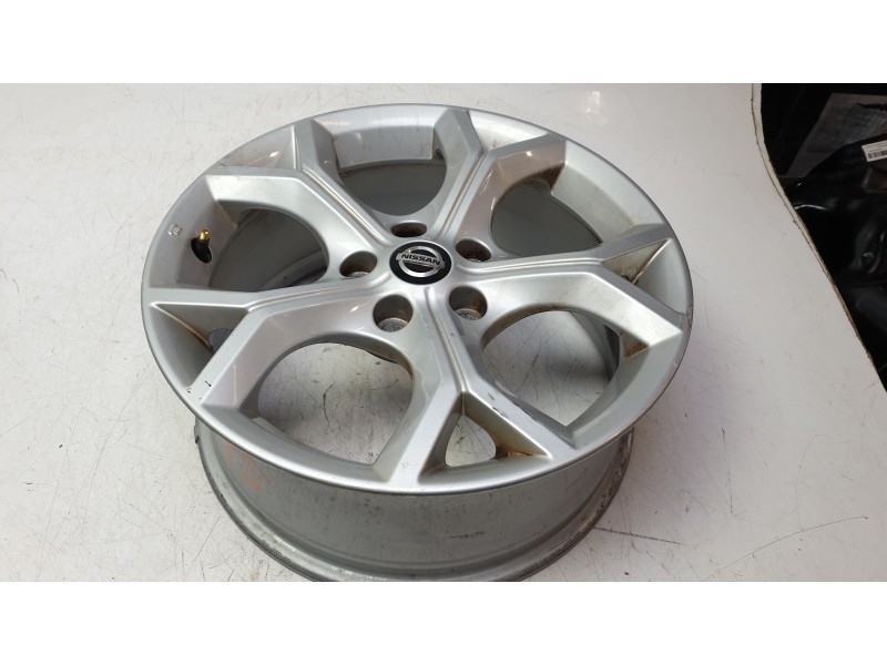 Recambio de llanta para nissan juke (f16_) dig-t 117 referencia OEM IAM 403006PA1A  