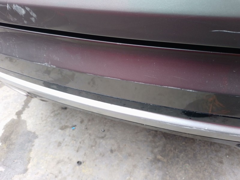 Recambio de paragolpes trasero para land rover range rover velar (l560) 2.0 p300 si4 4x4 referencia OEM IAM   