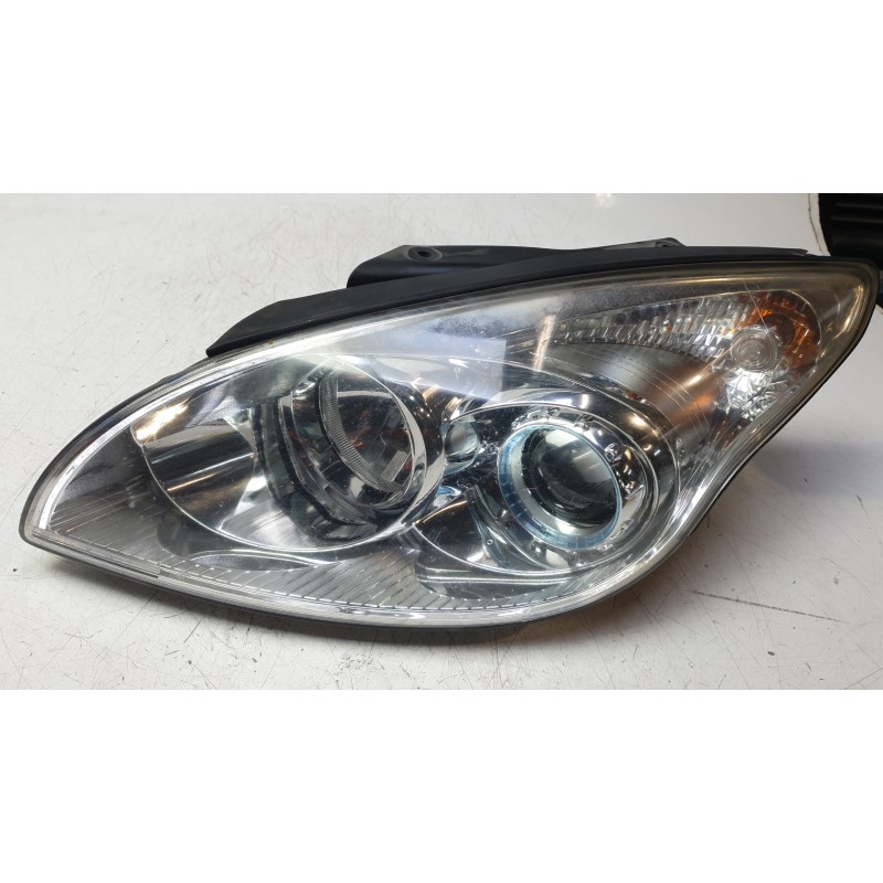 Recambio de faro izquierdo para hyundai i30 (fd) 1.6 crdi referencia OEM IAM 921012LXXX  108403602 / HN0404904 / 11395401