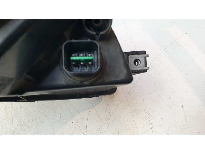 Recambio de faro izquierdo para hyundai i30 (fd) 1.6 crdi referencia OEM IAM 921012LXXX  108403602 / HN0404904 / 11395401
