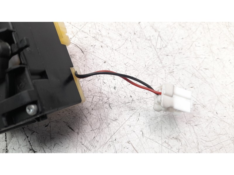 Recambio de mando intermitentes para renault captur limited referencia OEM IAM 255405718R  