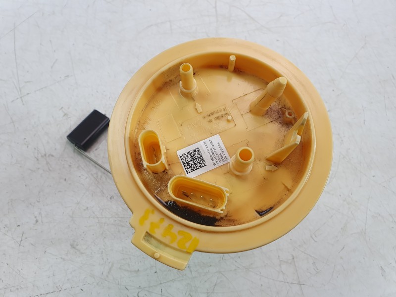 Recambio de bomba combustible para audi a3 sportback (8ya, 8yf) 30 tdi referencia OEM IAM 5Q0919050BA  CGF130137HQ