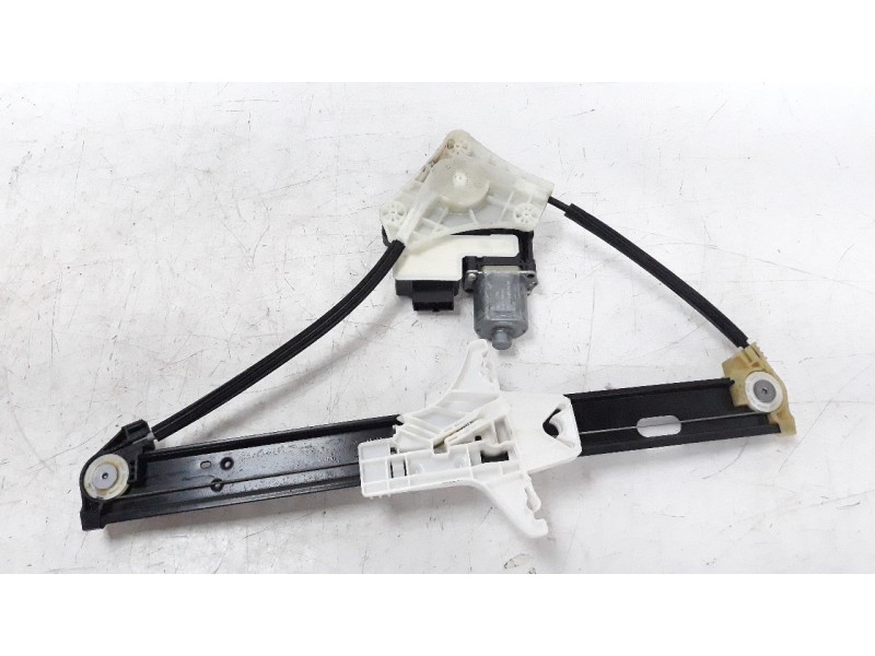 Recambio de elevalunas trasero izquierdo para volkswagen t-roc advance referencia OEM IAM 2GA839461G  