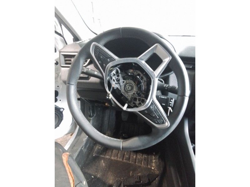 renault clio v (b7_) del año 2024