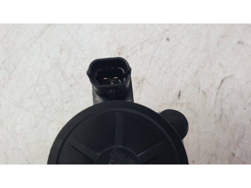 Recambio de pinza de freno trasera derecha para ford kuga iii (dfk) 2.5 fhev referencia OEM IAM JX6120223B  