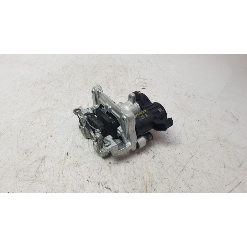 Recambio de pinza de freno trasera izquierda para ford kuga iii (dfk) 2.5 fhev referencia OEM IAM JX6120223B  